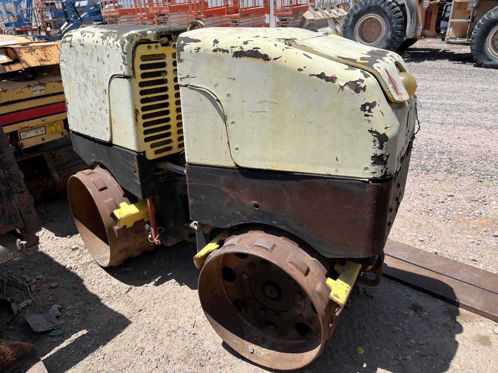 ./imagenes/INVOICE/2019/18110/WACKER RT820 (4).JPG